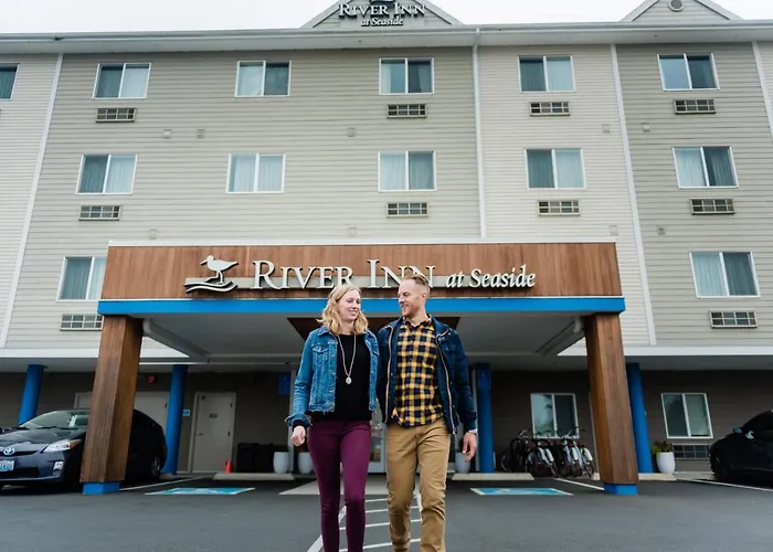 River Inn At Seaside